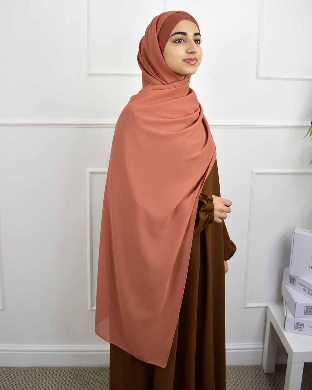 Hijab à enfiler en Mousseline bonnet jersey – Brique