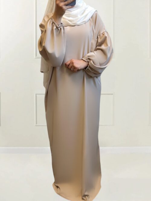 Abaya Awra crème manche ballon pour femme musulmane
