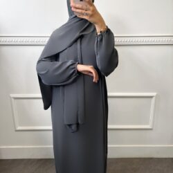 Abaya robe pour femme musulmane mastour voile intégré soie de medine gris anthracite manche ballon