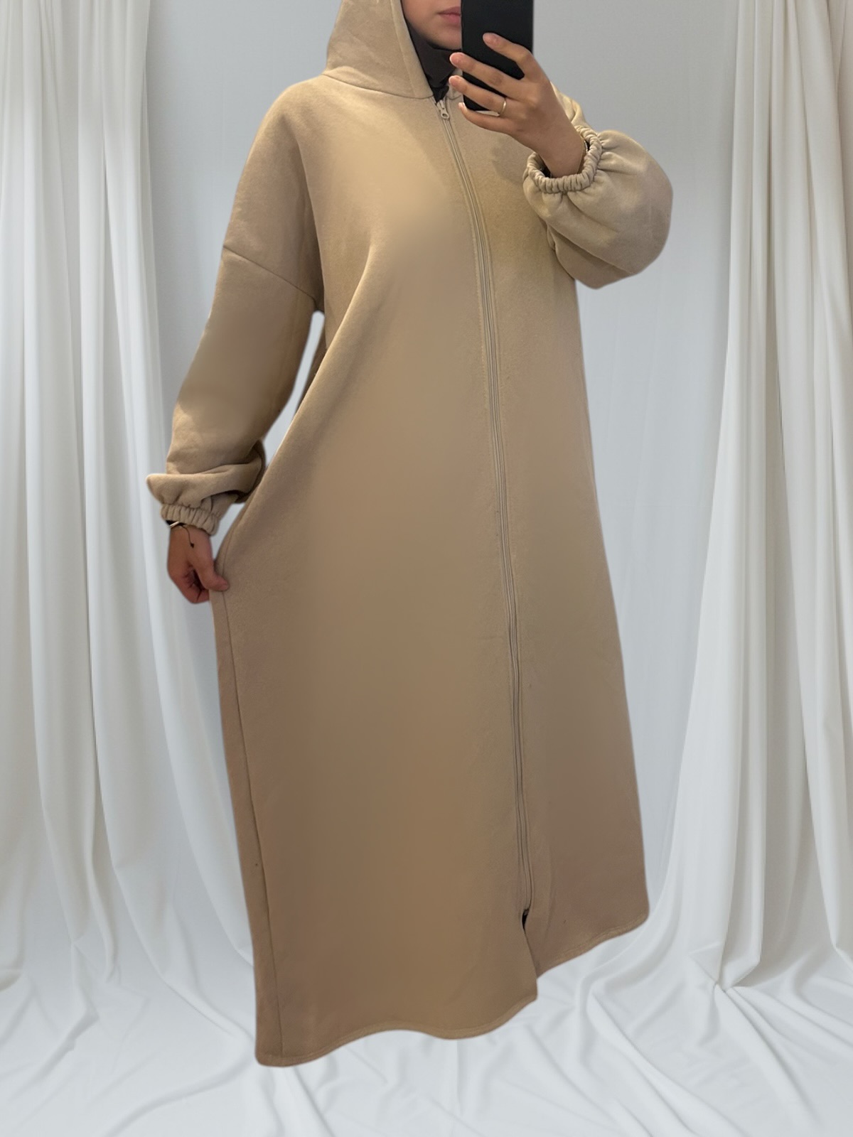 beige gilet long et mastour