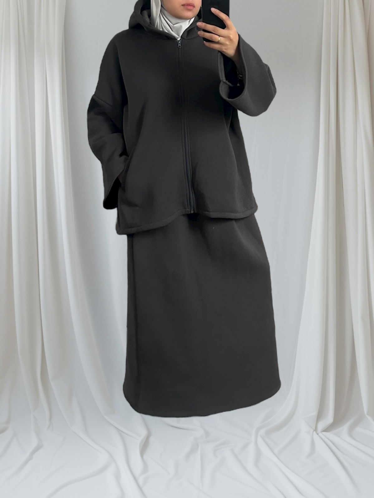 ensemble jupe gris foncé