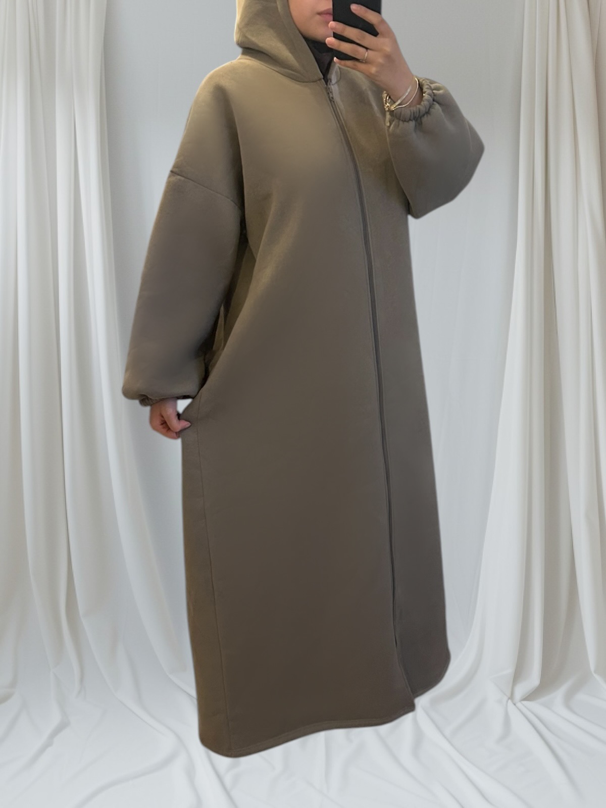 taupe gilet long et mastour 1